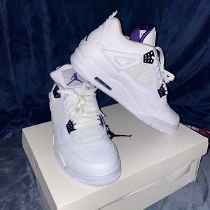 Air Jordan retro 4 metallic purple Men’s 11.5